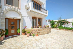 Vaso studios & apartment in Naxos town